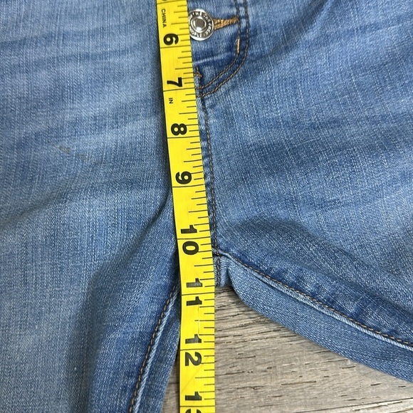 We The Free Free People Button-Fly High Rise Flare Jeans Blue Wash Sz 25 - Picture 9 of 12